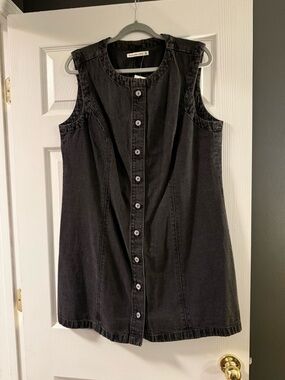 Abercrombie & Fitch Black Sleeveless Button-Front Mini Dress